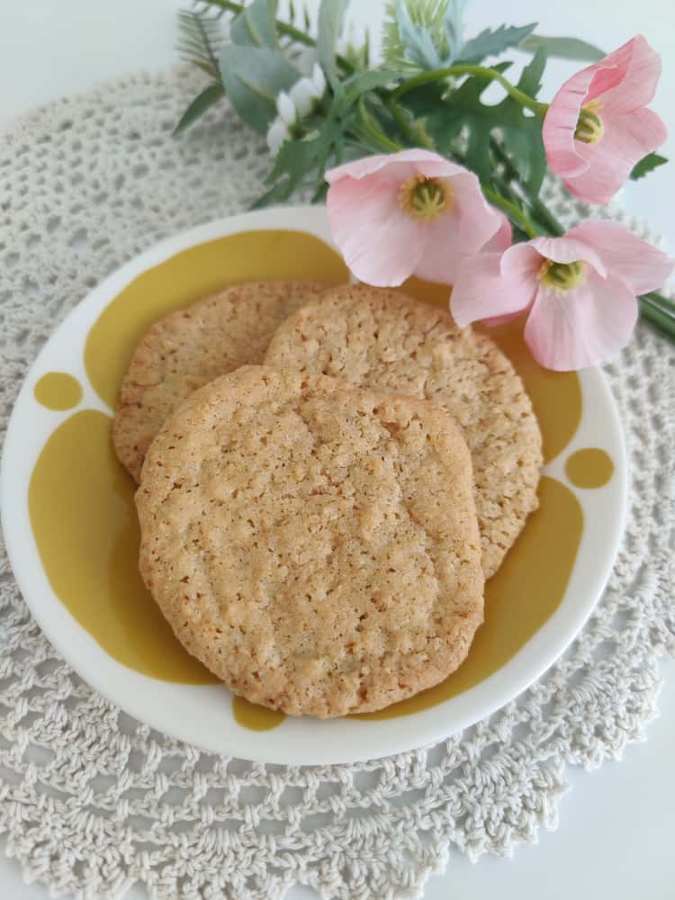 Perinteinen Kaurakeksi